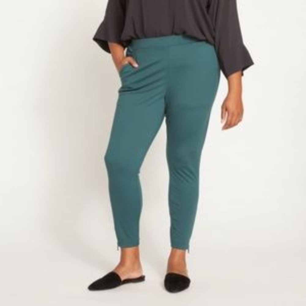 Universal Standard Moro Pocket Signature Ponte Pants